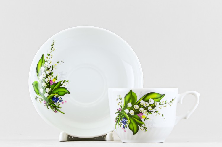 Чашка с блюдцем чайная ф. Кирмаш рис. Ландыш 