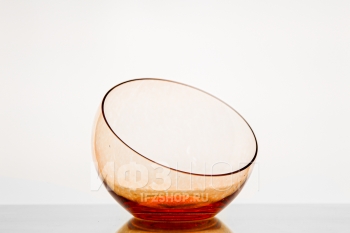 Ваза-шар, высота 15.5 см, диаметр 18 см, форма 5578 (косой срез, красная пудра)