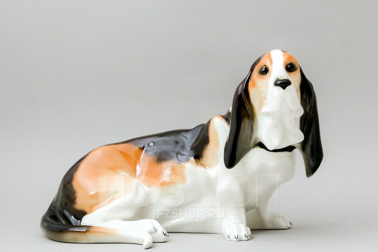 Скульптура Бассет из фарфора, Императорский фарфоровый завод/ЛФЗ в Москве