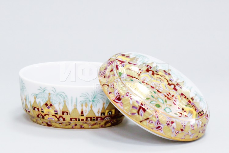 Туалетная коробочка ф. Овальная рис. Весна золотая в Москве