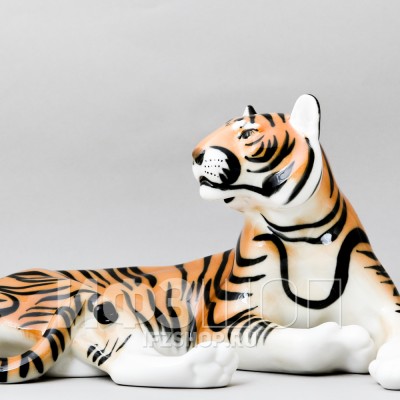 Тигр большой (высота 16.2 см)